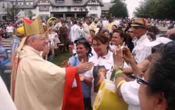 https://www.ladivinamisericordia.org/sites/default/files/field/image/mons_lazaro.jpg