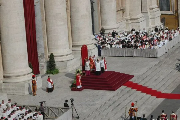 https://www.ladivinamisericordia.org/sites/default/files/field/image/casa_vacanza_002.jpg