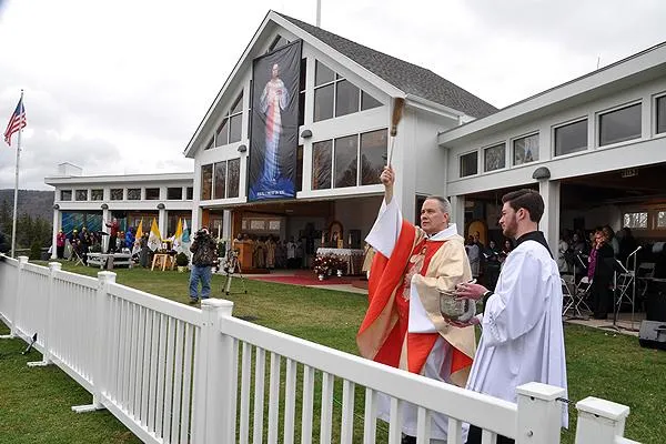 https://www.ladivinamisericordia.org/sites/default/files/field/image/dsc_0541-600x400.jpg